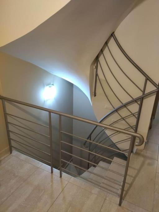Kalamata Beach Maizonette Ground Floor And Semi-Basement With Yard Экстерьер фото