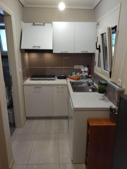 Kalamata Beach Maizonette Ground Floor And Semi-Basement With Yard Экстерьер фото