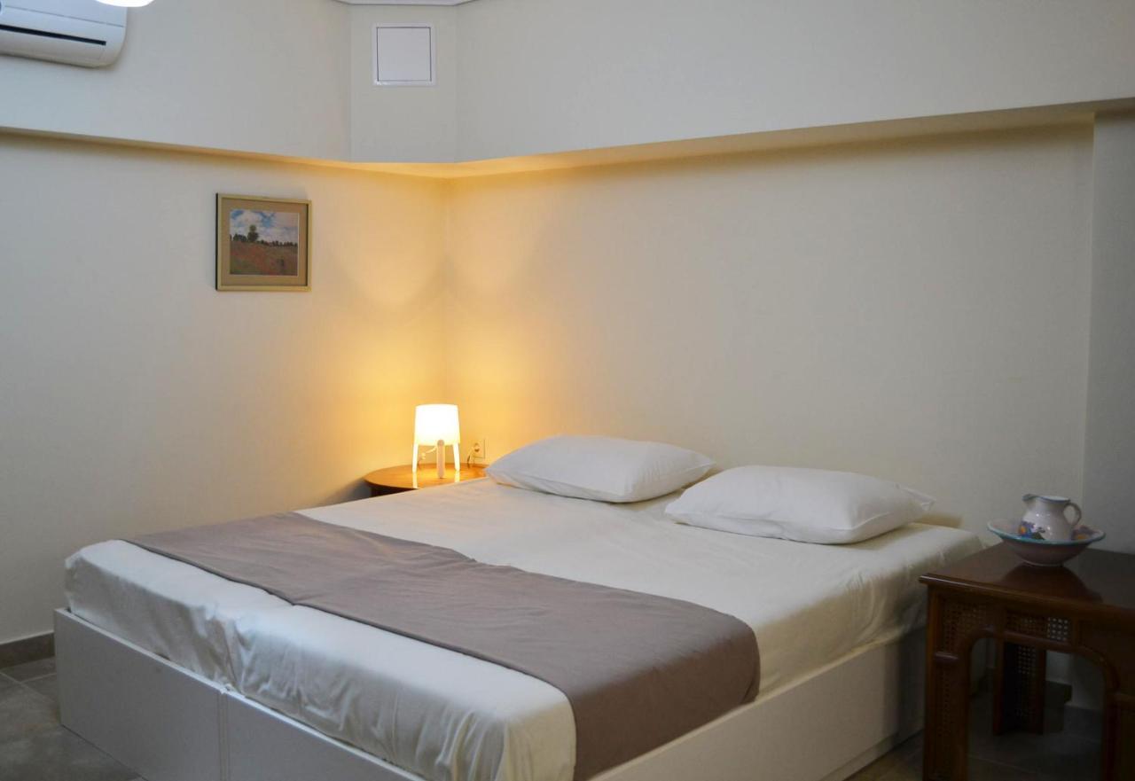Kalamata Beach Maizonette Ground Floor And Semi-Basement With Yard Экстерьер фото