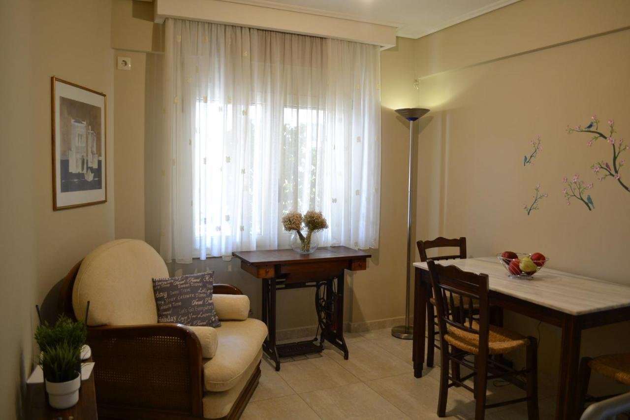 Kalamata Beach Maizonette Ground Floor And Semi-Basement With Yard Экстерьер фото